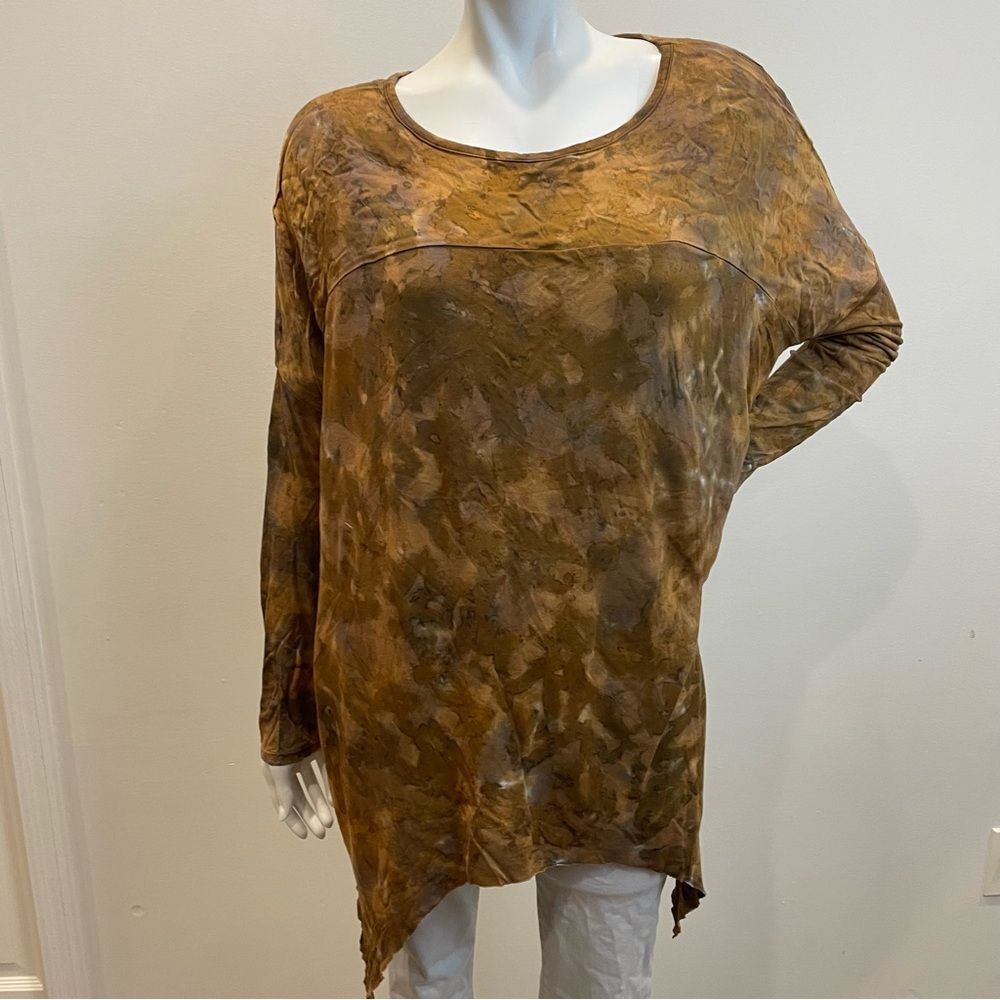 XCVI Stretchy Jersey Long Sleeve Asymmetrical Hem T-Shirt